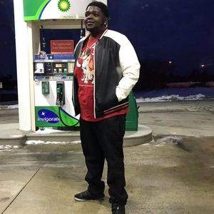 Meet your Posher, Martinezes